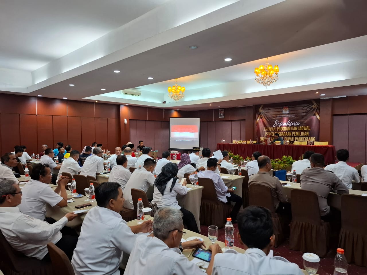 Sosialisasi Tahapan Pilkada 2024 dengan Instansi Terkait dan Parpol